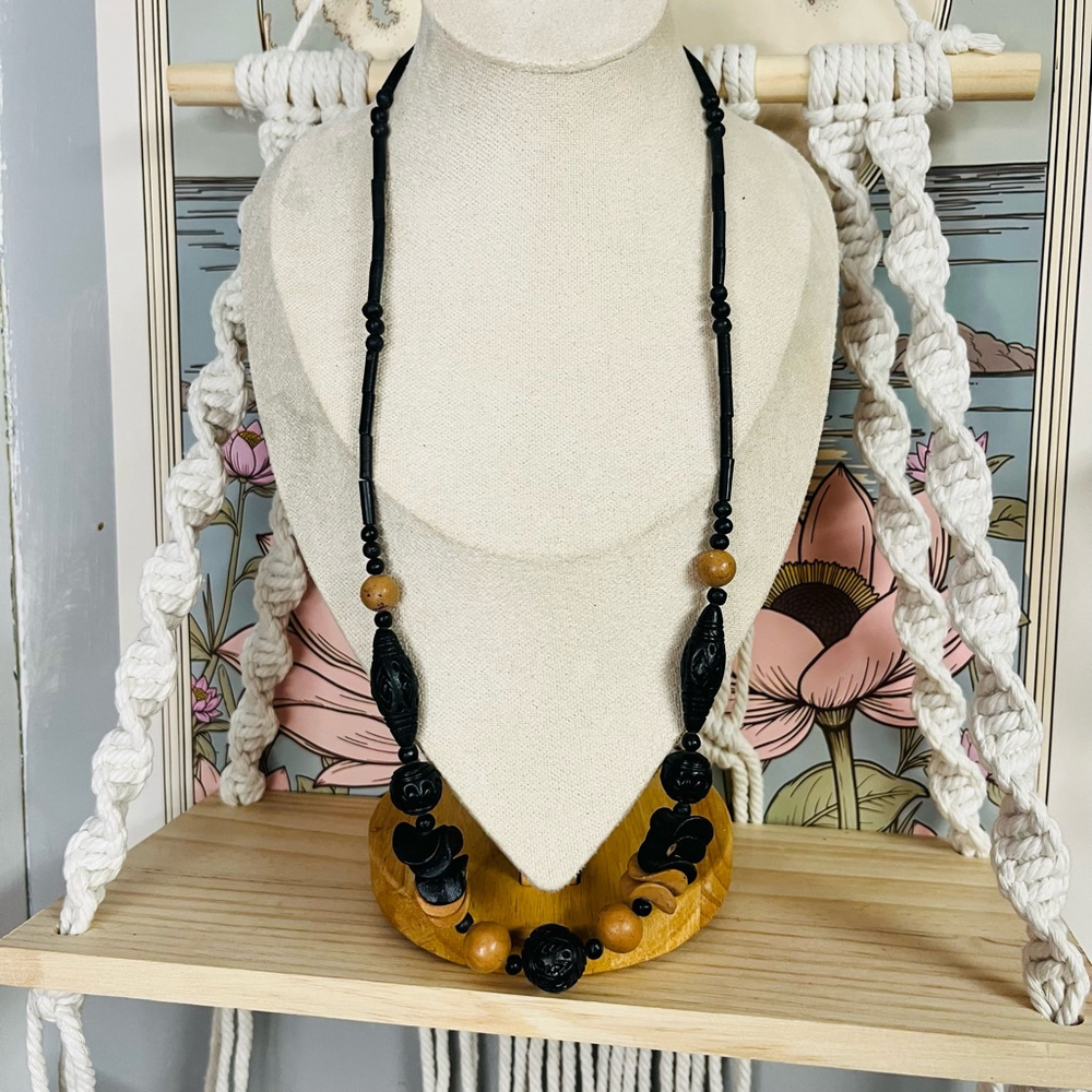 Vintage Carved Wood Bead Necklace | Black Brown Boho |‎ Earthy Whimsigoth Ethnic